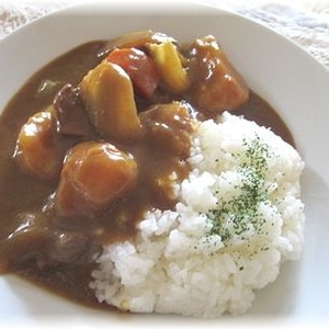 鳥むね肉もやわらか！圧力鍋でチキンカレー